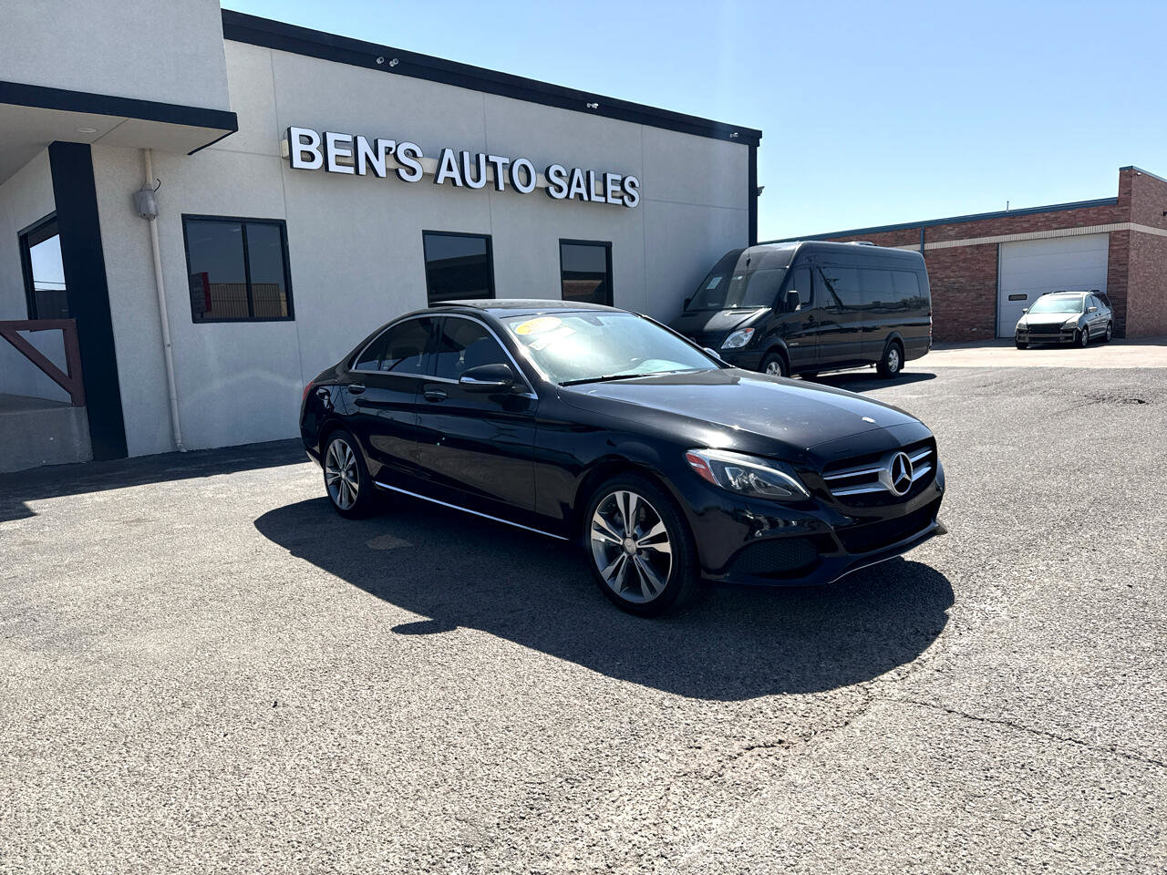 Used 2015 Mercedes-Benz C 300 4MATIC Sedan image 4
