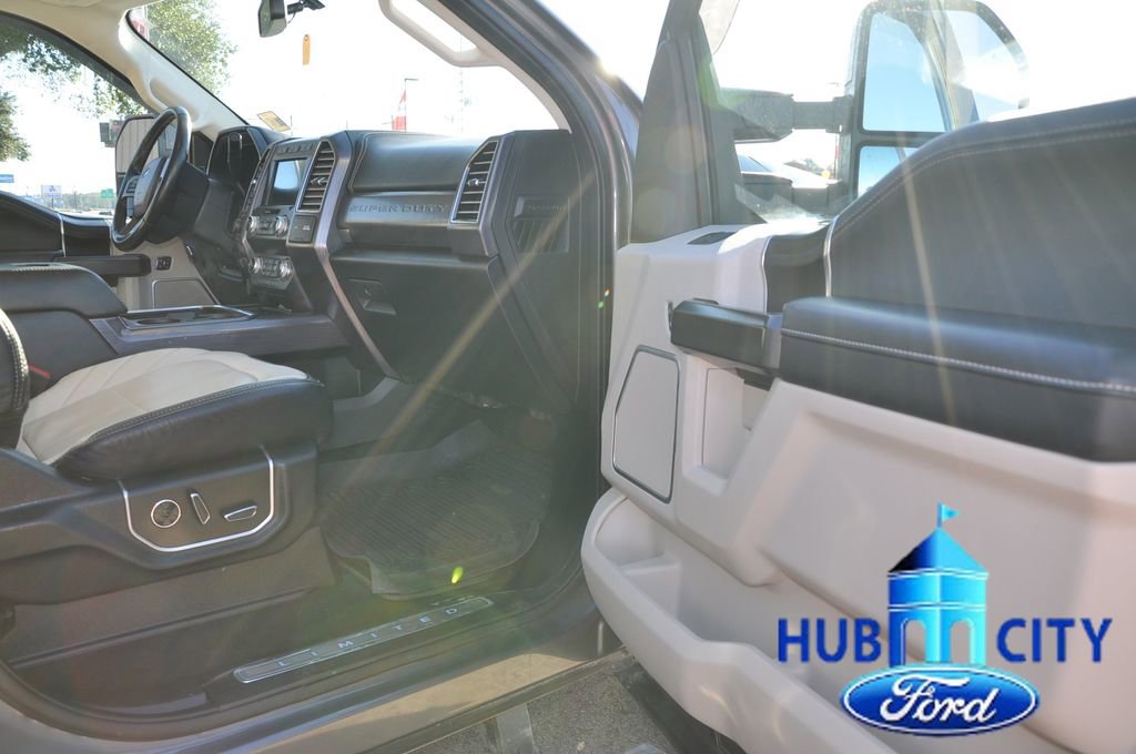 Used 2021 Ford F250 Limited image 17
