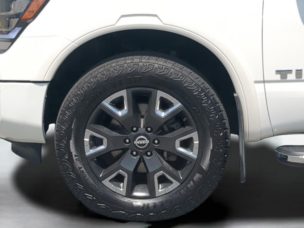 Used 2023 Nissan Titan Platinum Reserve w/ Off Road Protection Package AWD/4WD image 26