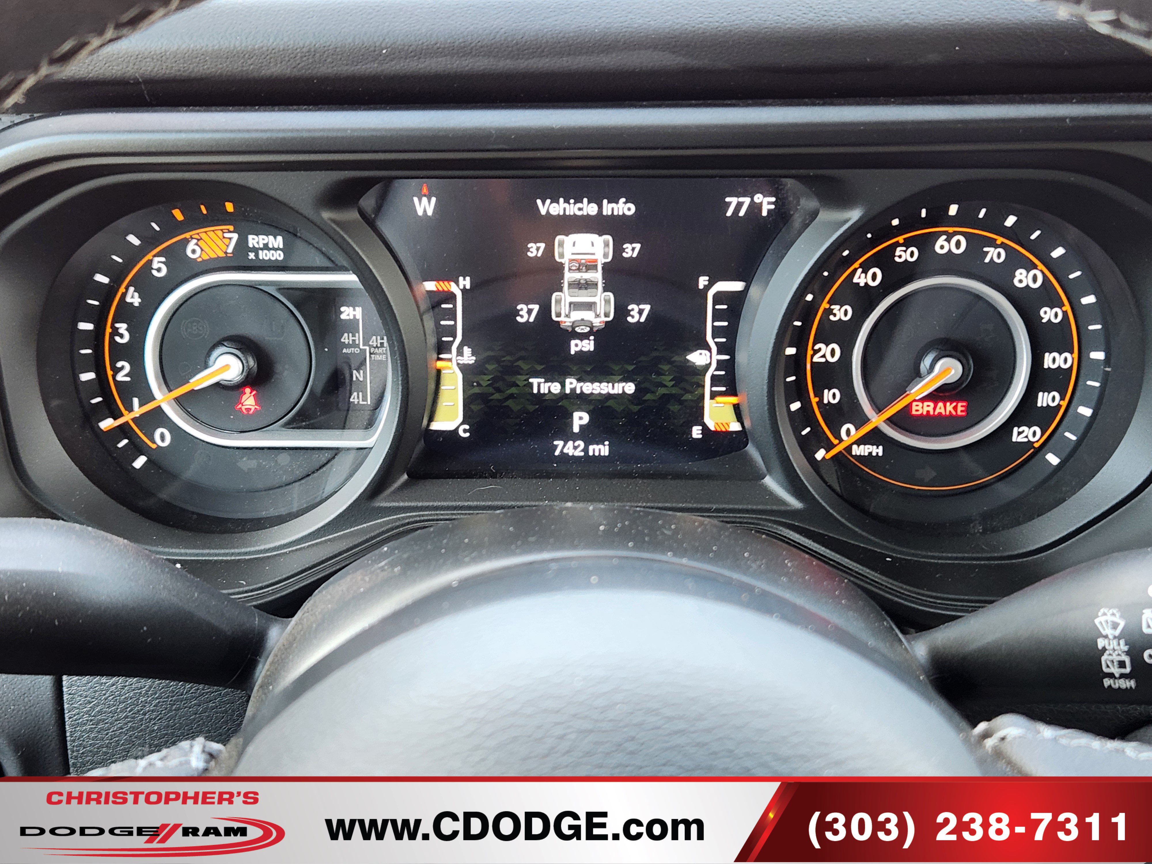 Used 2026 Jeep Wrangler Unlimited Rubicon AWD/4WD image 10