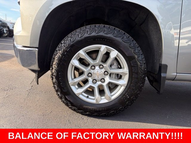 Used 2024 Chevrolet Silverado 1500 LT AWD/4WD image 9