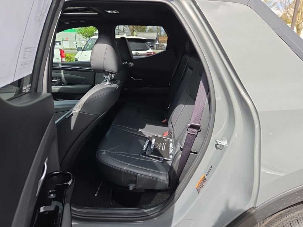 Used 2022 Hyundai Santa Cruz Limited image 5