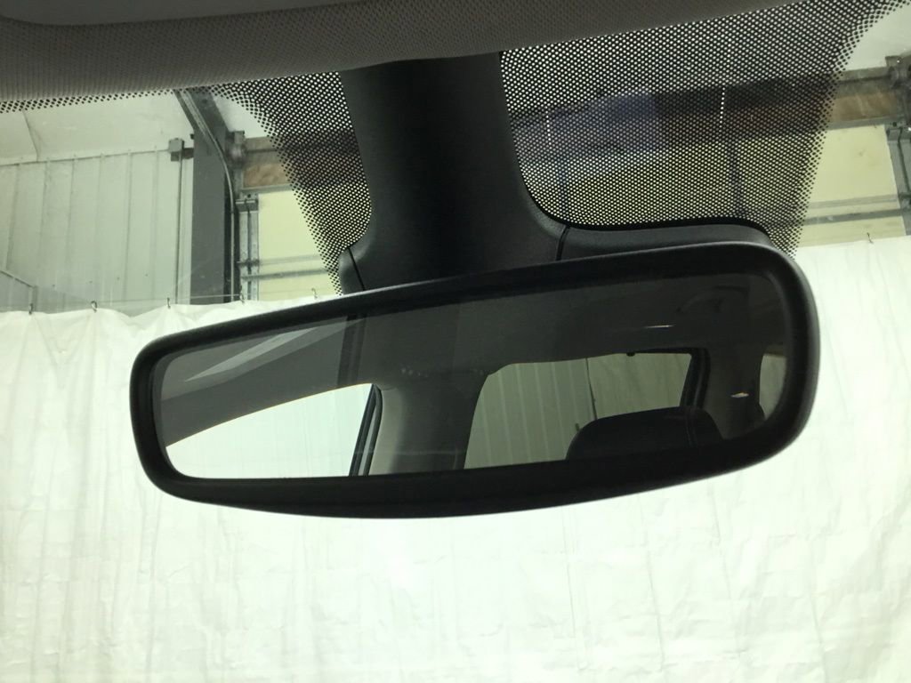 Used 2023 Chrysler Pacifica Touring-L image 34