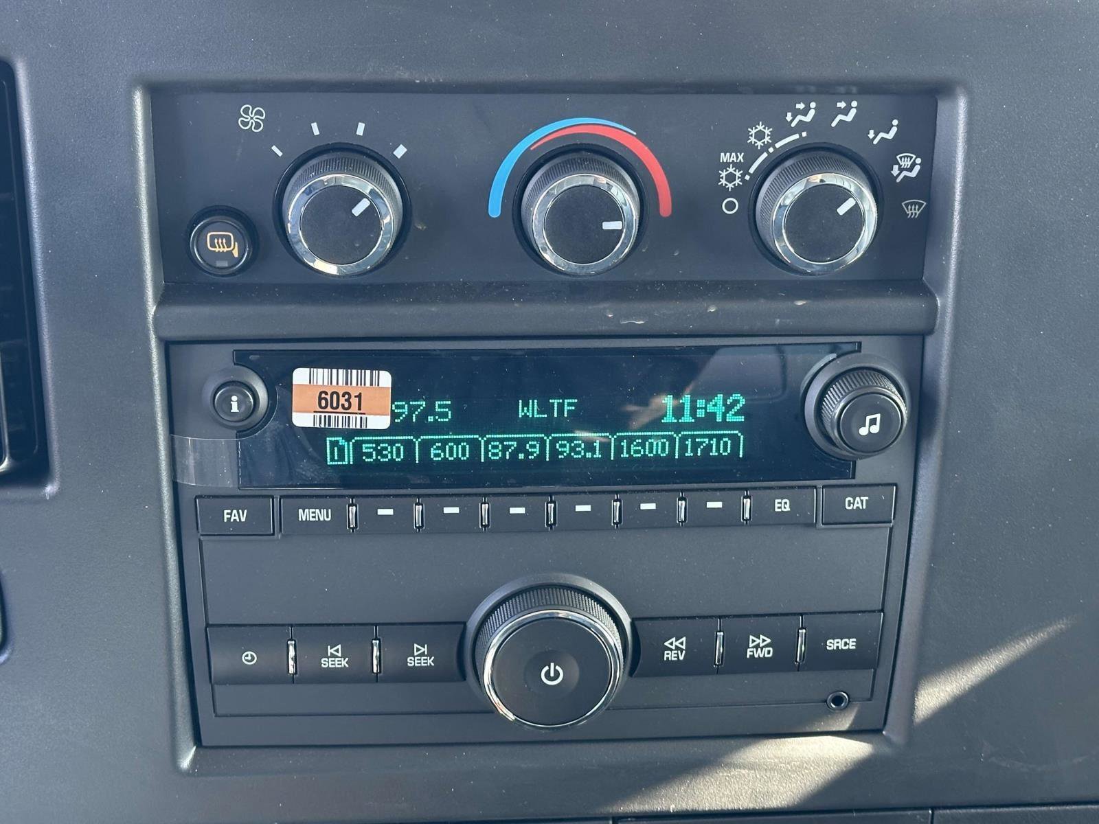 New 2025 Chevrolet Express 2500 w/ Driver Convenience Package image 4