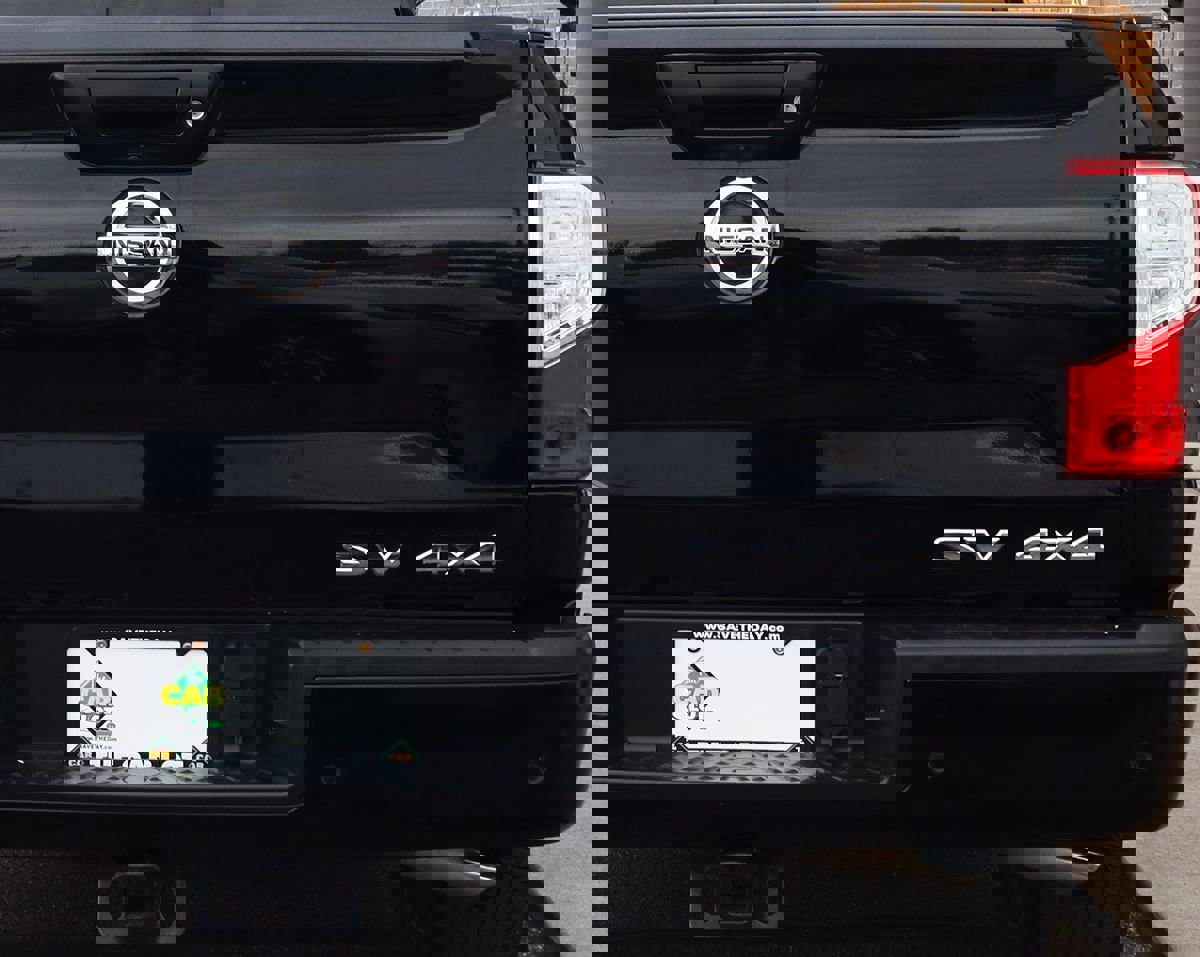 Used 2020 Nissan Titan SV w/ SV Convenience Package image 20