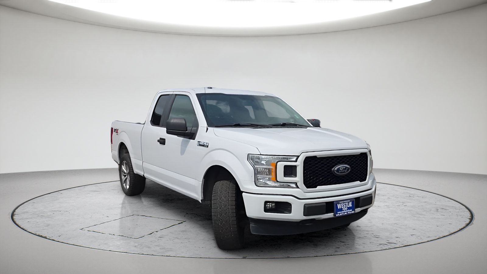 Used 2018 Ford F150 XL w/ Equipment Group 101A Mid AWD/4WD image 3