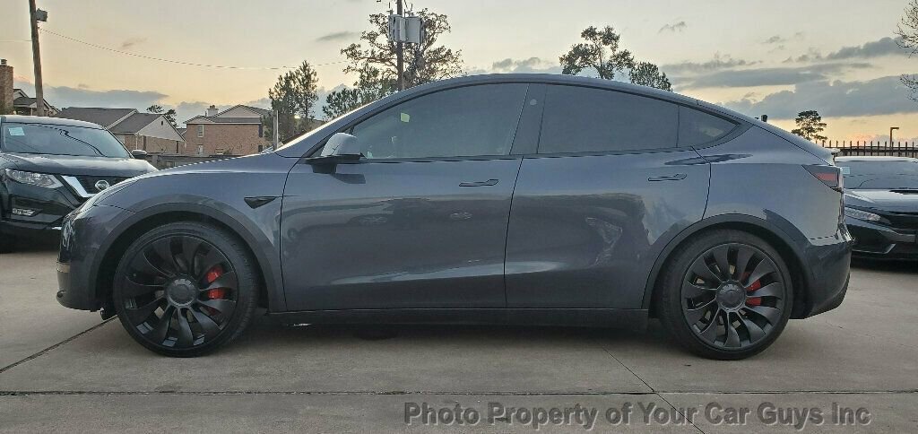 Used 2023 Tesla Model Y Performance image 26
