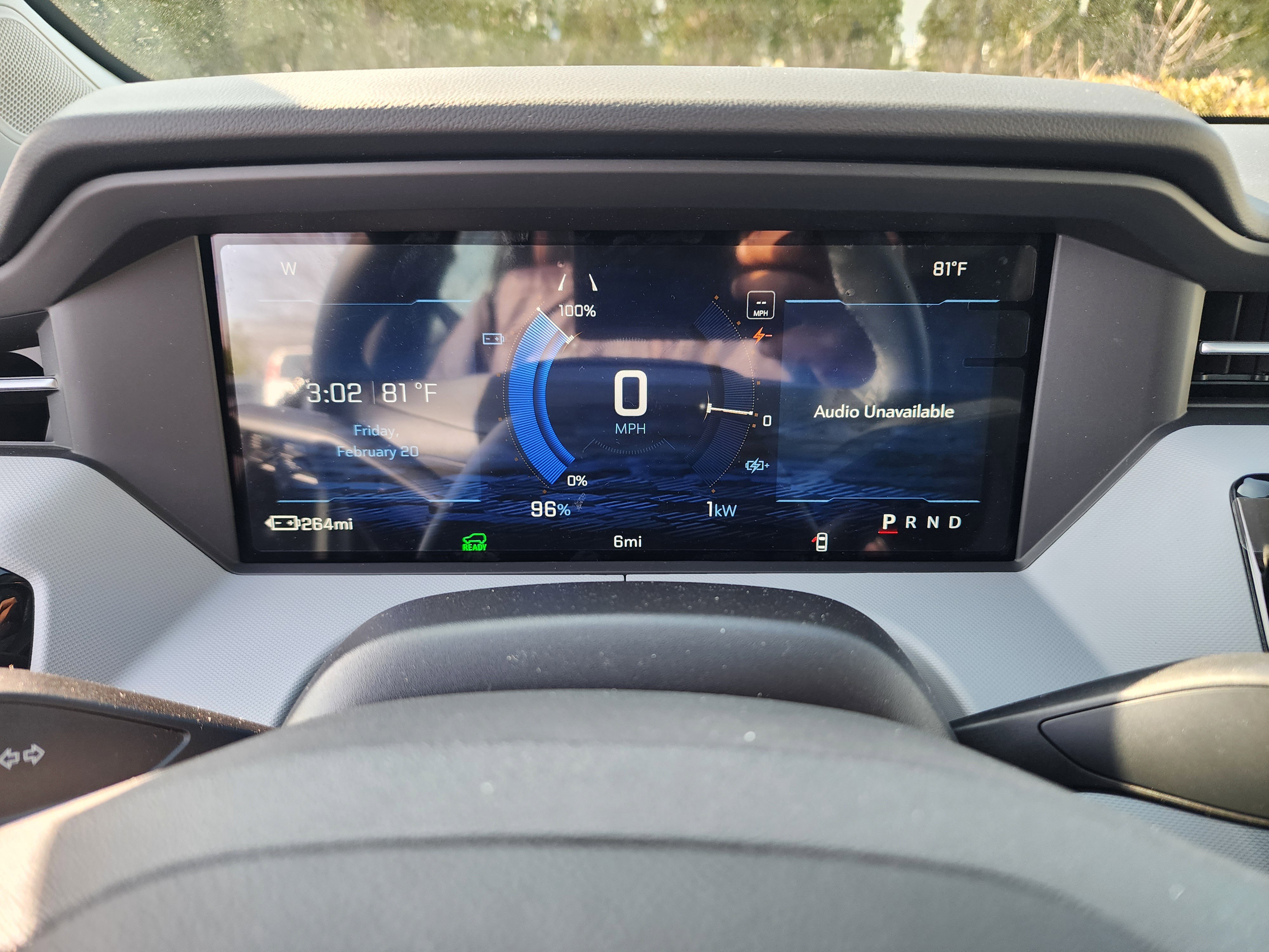 New 2027 Chevrolet Bolt RS w/ Technology Package image 32