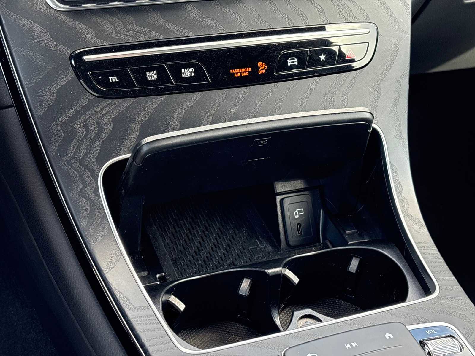 Used 2023 Mercedes-Benz GLC 300 4MATIC Coupe image 18