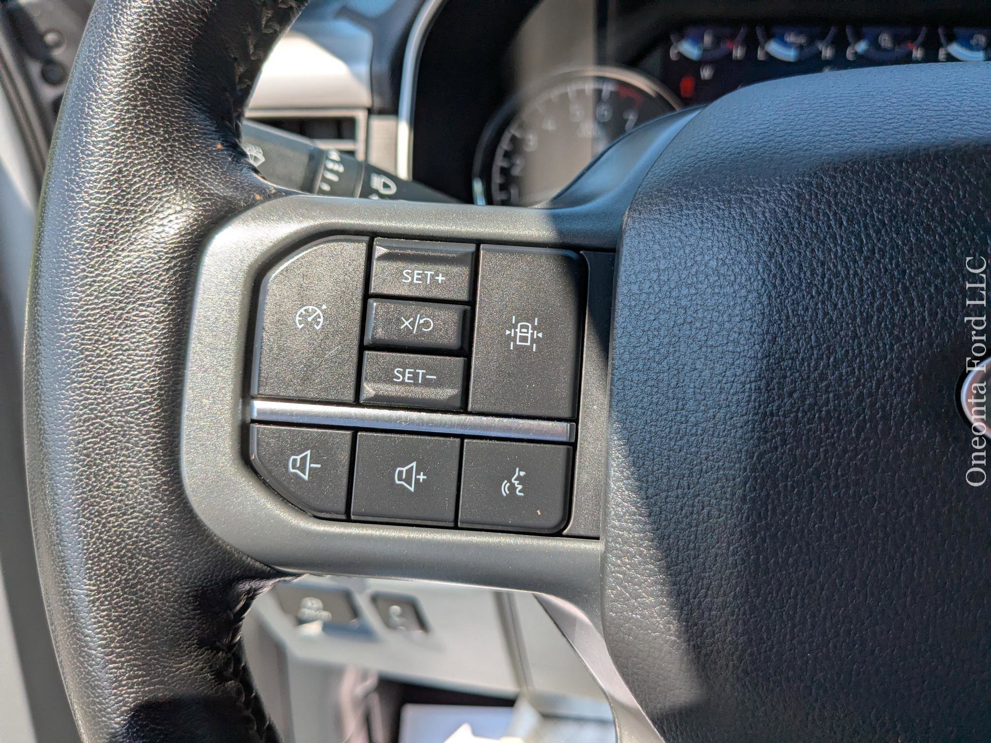 Used 2022 Ford F150 XLT w/ Equipment Group 302A High AWD/4WD image 23
