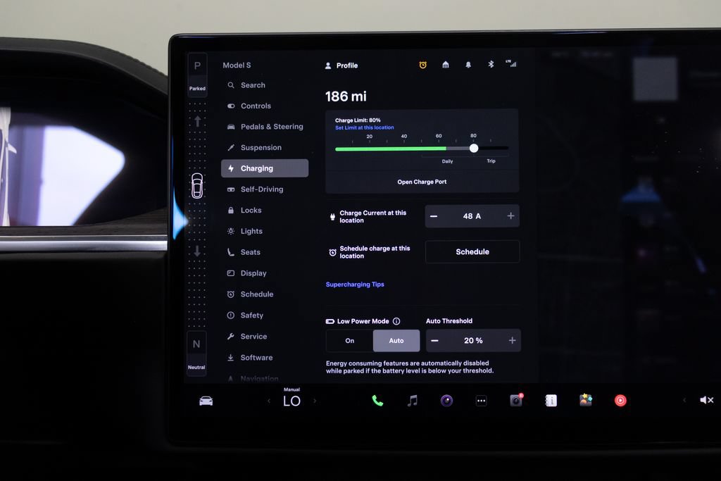 Used 2021 Tesla Model S Plaid AWD/4WD image 26