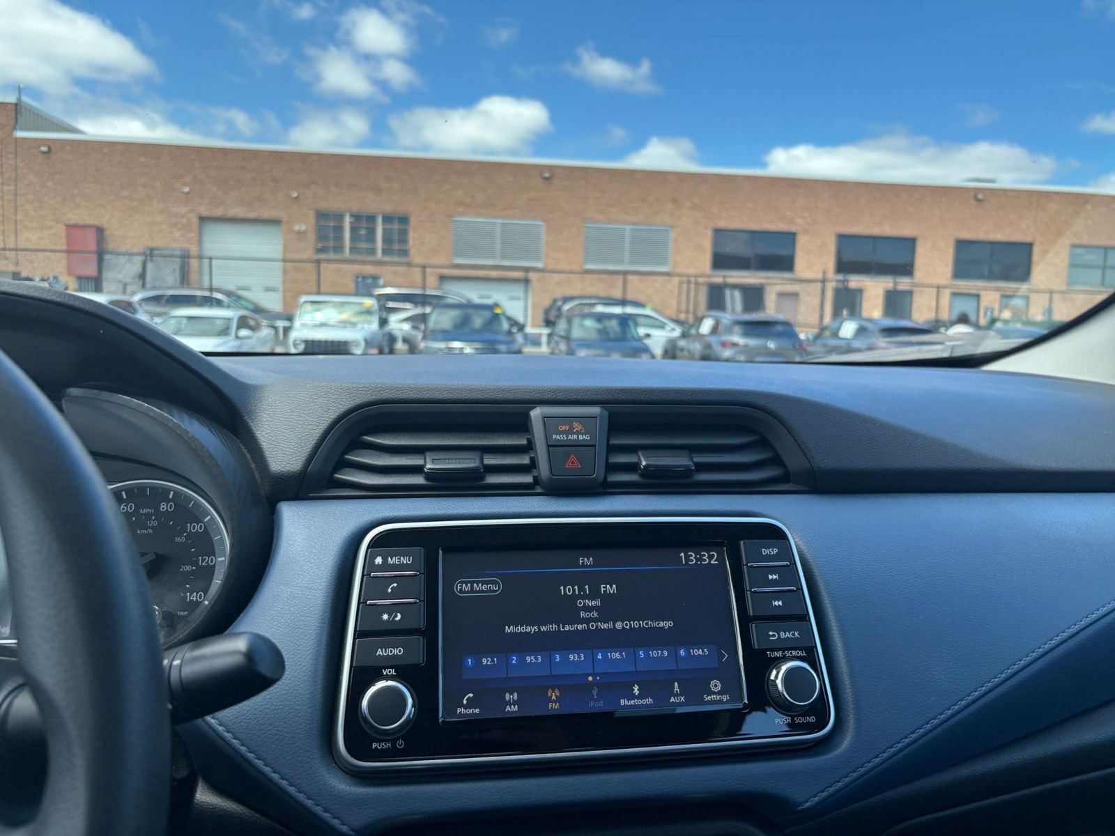 Used 2025 Nissan Versa SV w/ Trunk Package FWD image 17
