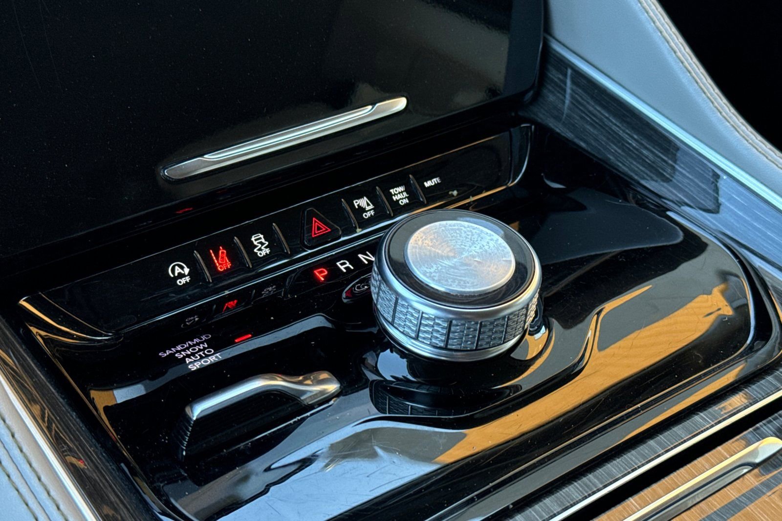 Used 2022 Jeep Wagoneer Series II image 23