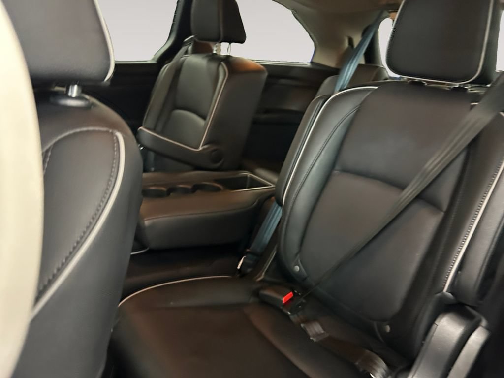 Certified 2025 Honda Odyssey Touring image 15