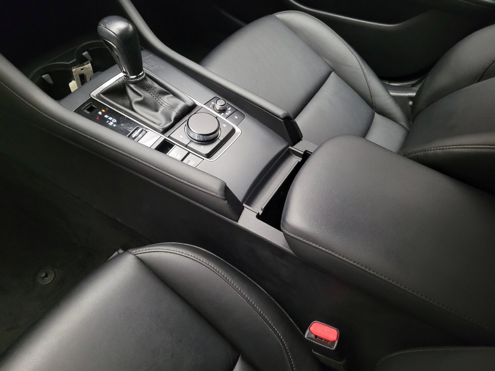 Used 2021 MAZDA MAZDA3 s image 26