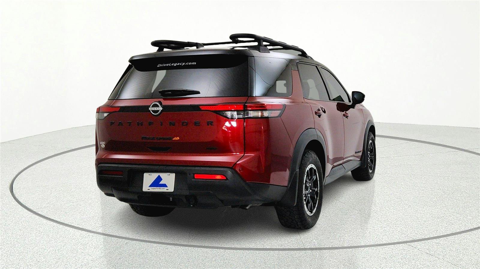 Used 2023 Nissan Pathfinder Rock Creek AWD/4WD image 6
