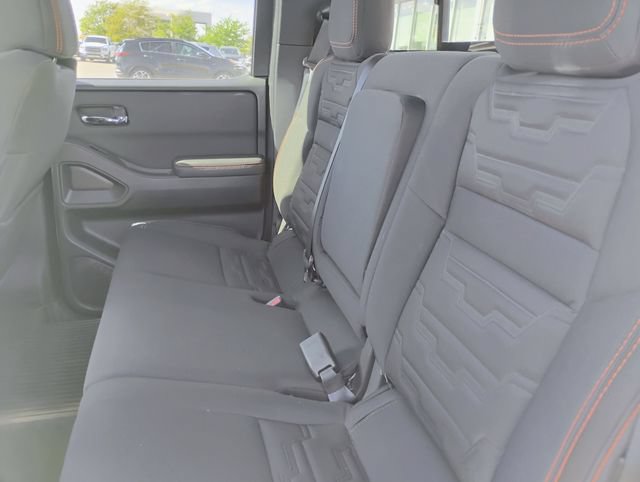 Used 2023 Nissan Frontier PRO-4X w/ Pro Convenience Package AWD/4WD image 9
