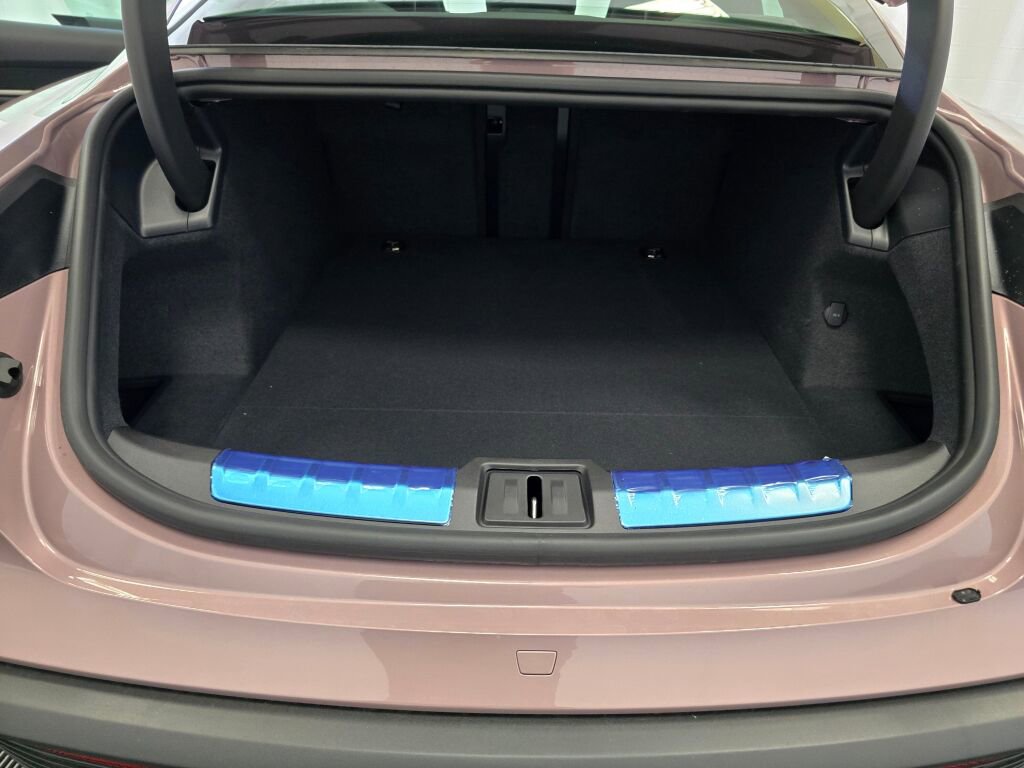 New 2025 Porsche Taycan image 11