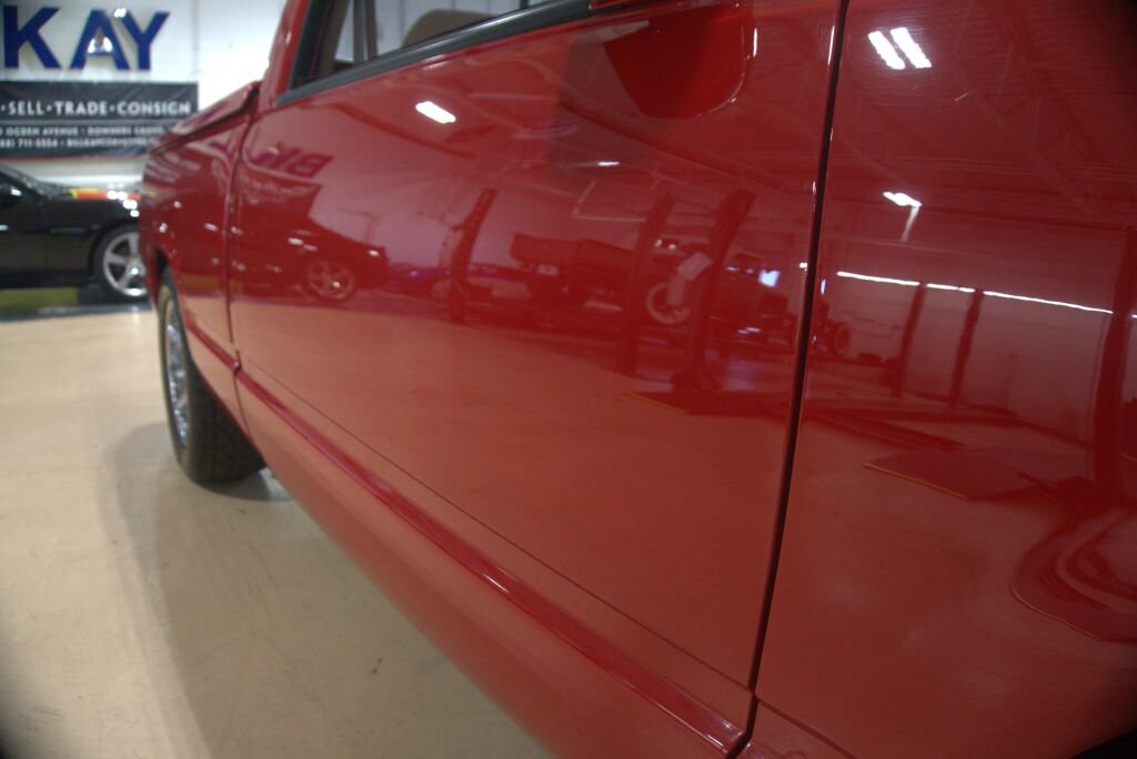 Used 1992 Chevrolet Silverado 1500 2WD Regular Cab image 31