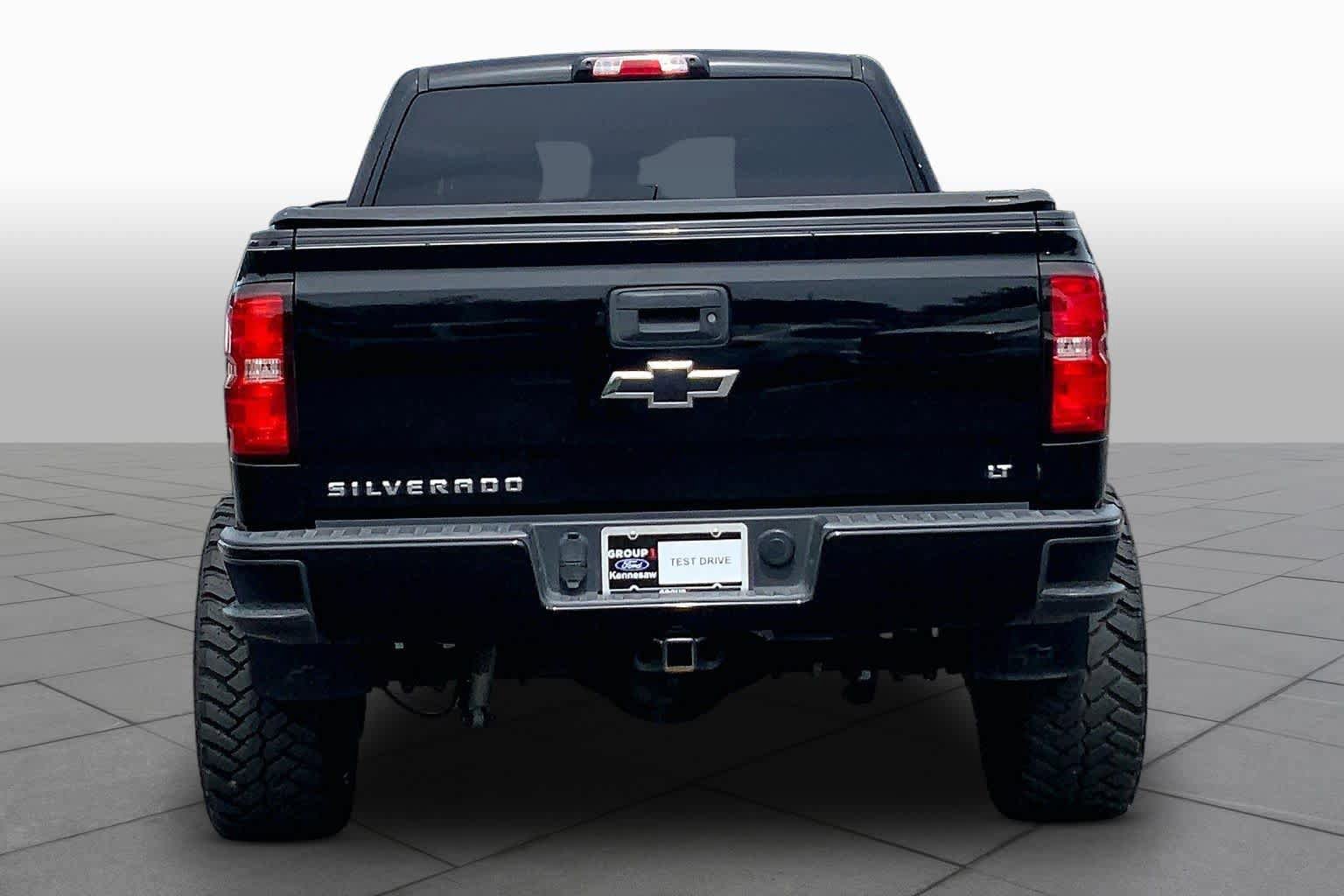 Used 2017 Chevrolet Silverado 1500 LT w/ All Star Edition AWD/4WD image 5