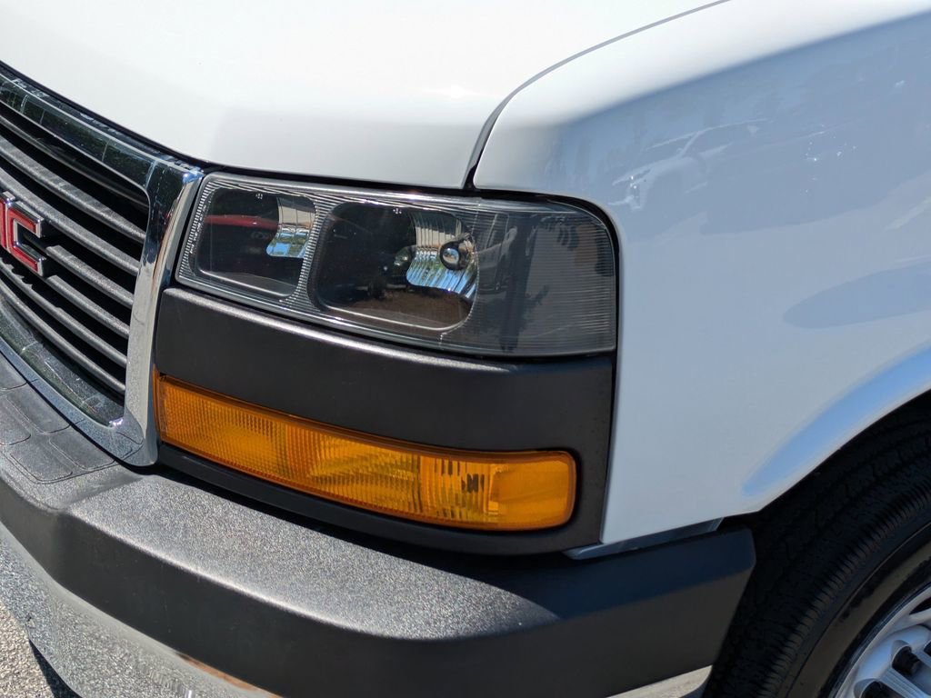Used 2024 GMC Savana 2500 w/ Driver Convenience Package RWD image 13