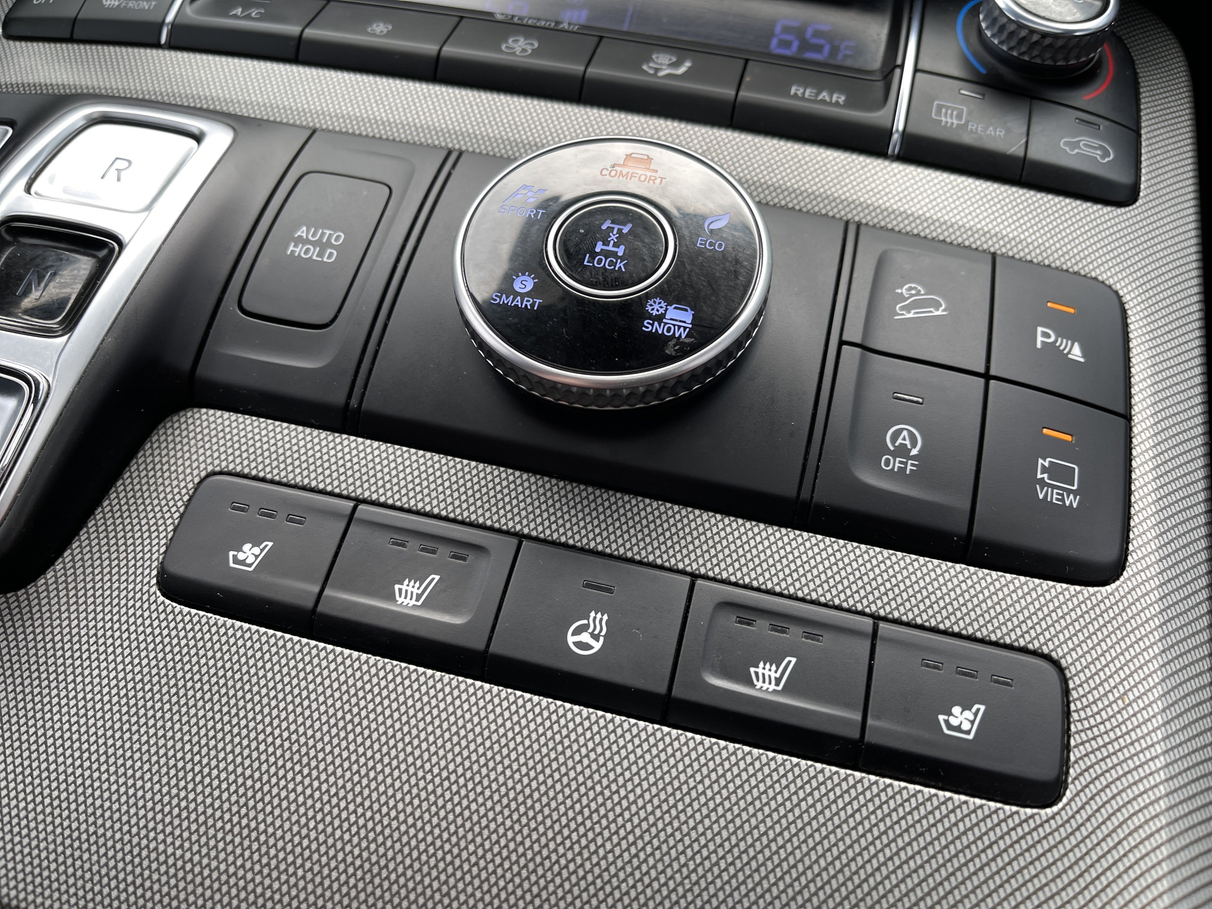 Used 2021 Hyundai Palisade Calligraphy image 32