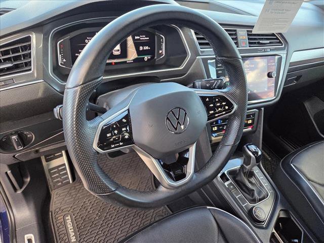 Used 2022 Volkswagen Tiguan SEL R-Line image 10