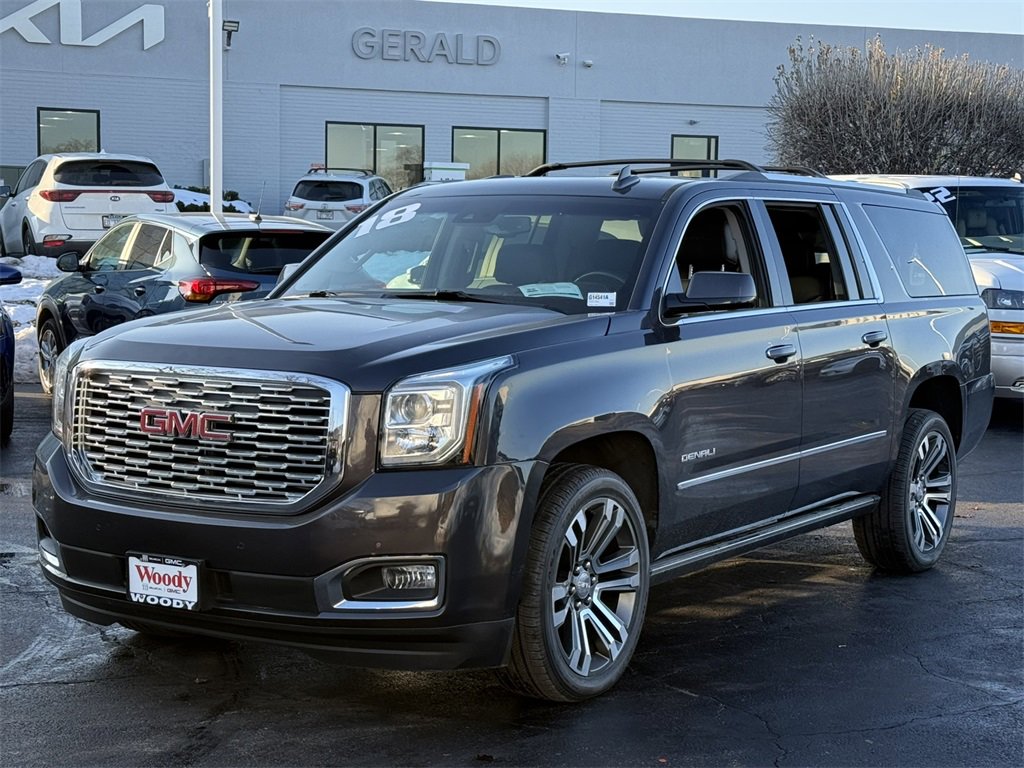 Used 2018 GMC Yukon XL Denali w/ Denali Ultimate Package image 4