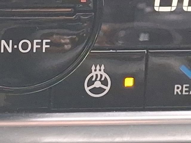 Used 2023 Nissan Rogue SL w/ SL Premium Package image 21