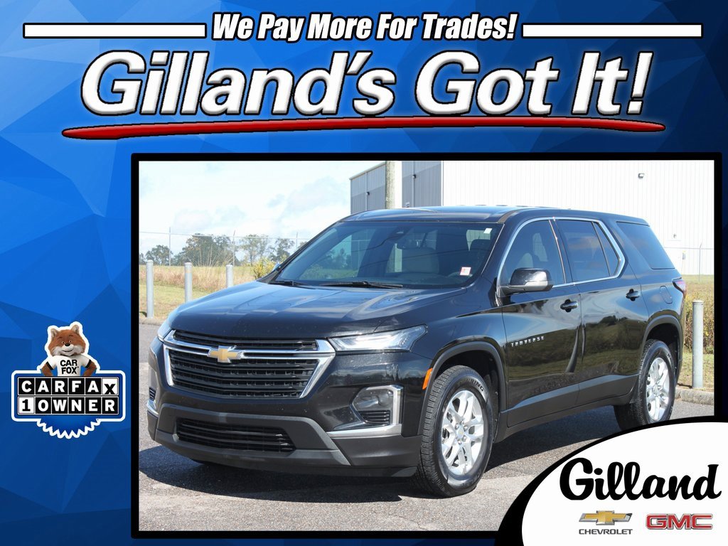 Used 2023 Chevrolet Traverse LS image 1