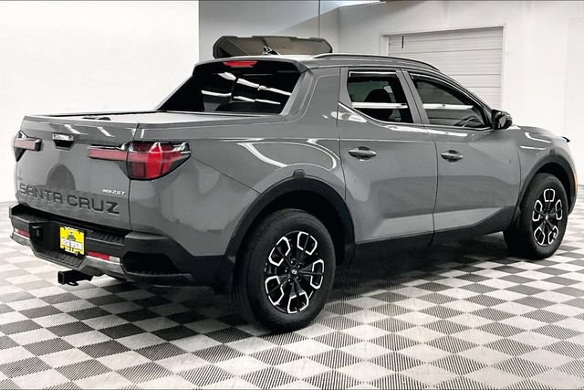 Used 2024 Hyundai Santa Cruz Night AWD/4WD image 13
