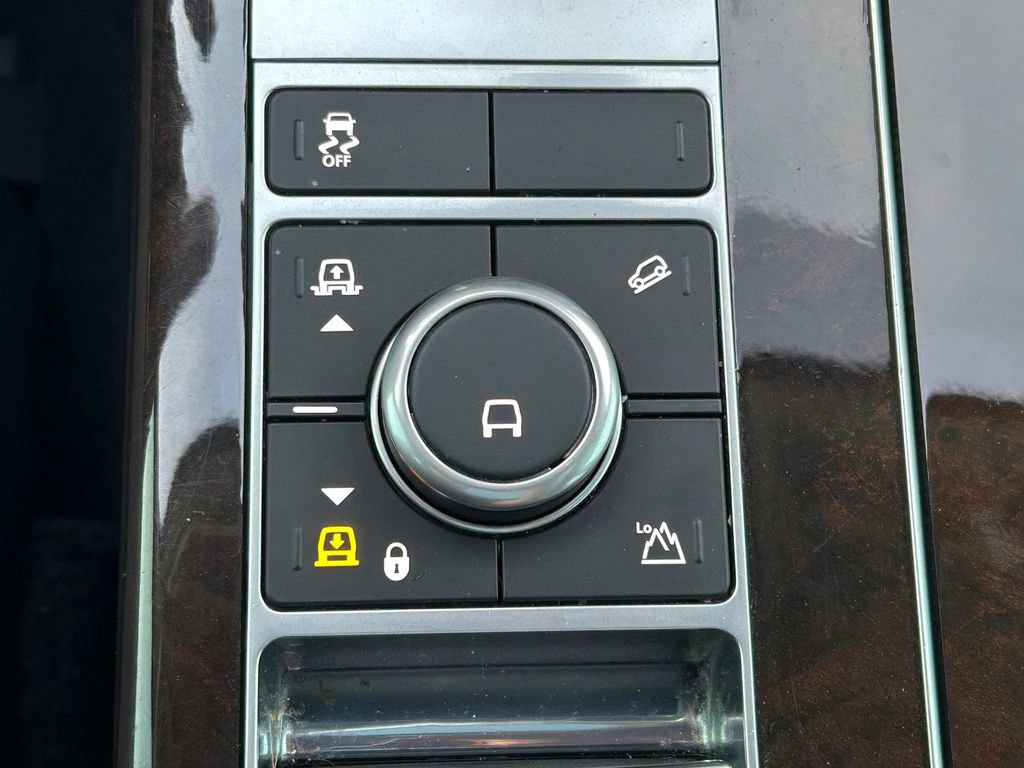 Used 2022 Land Rover Range Rover P525 Westminster Edition AWD/4WD image 36