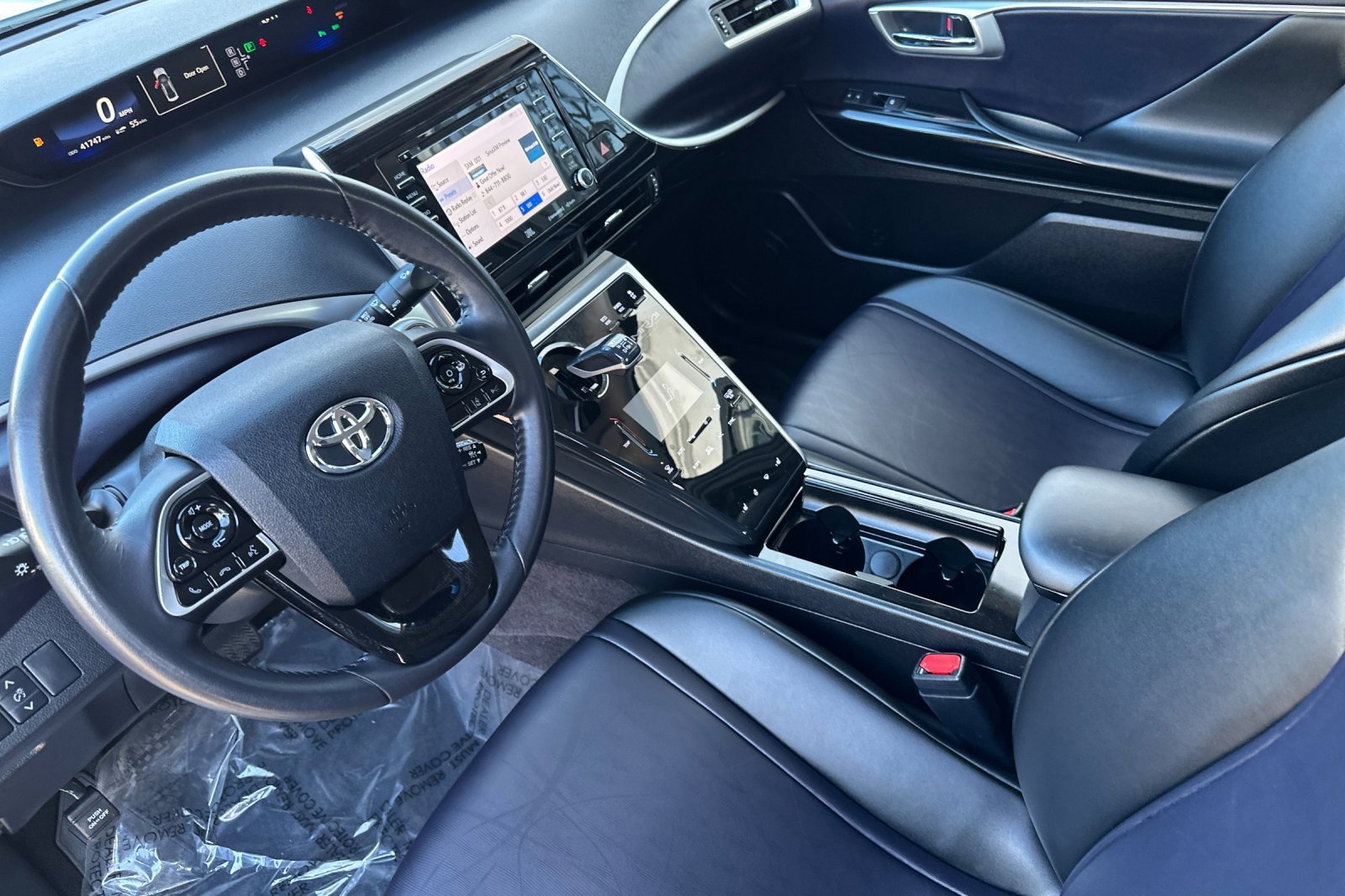 Used 2018 Toyota Mirai image 10