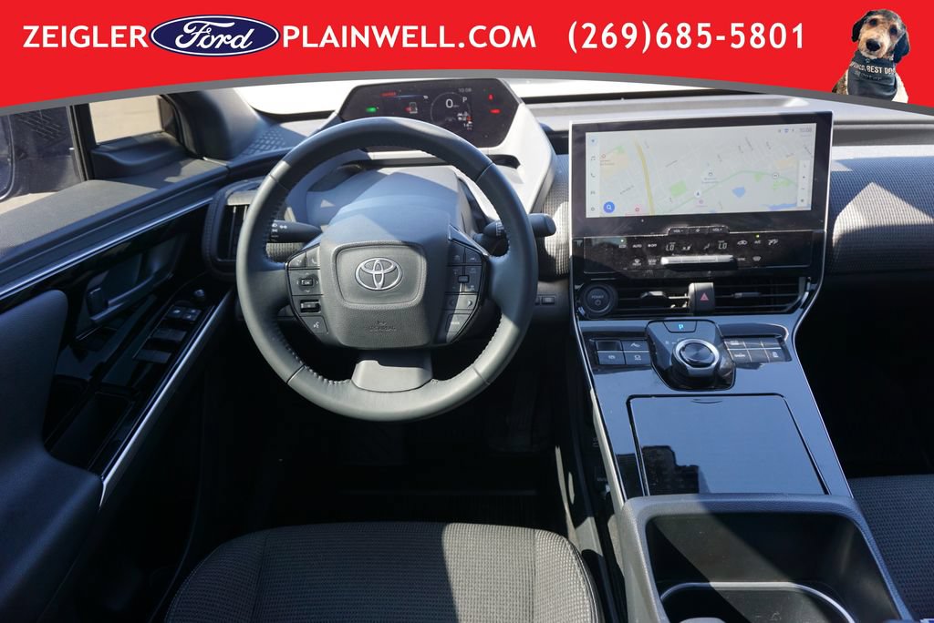 Used 2024 Toyota bZ4X FWD image 14