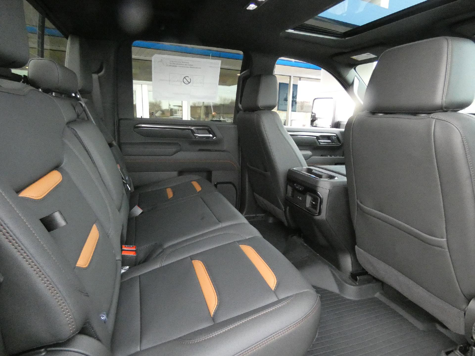 New 2026 GMC Sierra 2500 AT4 w/ AT4 Premium Plus Package AWD/4WD image 17