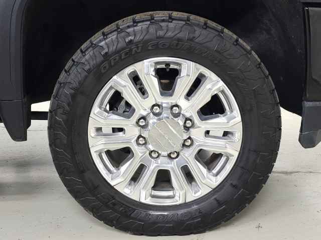 Used 2023 GMC Sierra 3500 Denali image 13