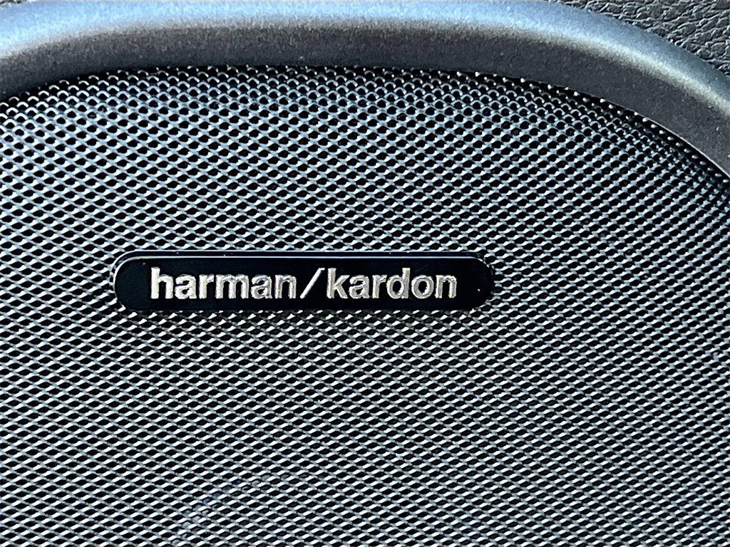 Used 2023 Dodge Durango R/T w/ Hemi Orange Plus Package image 19