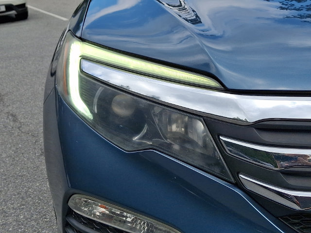 Used 2017 Honda Pilot EX-L image 11