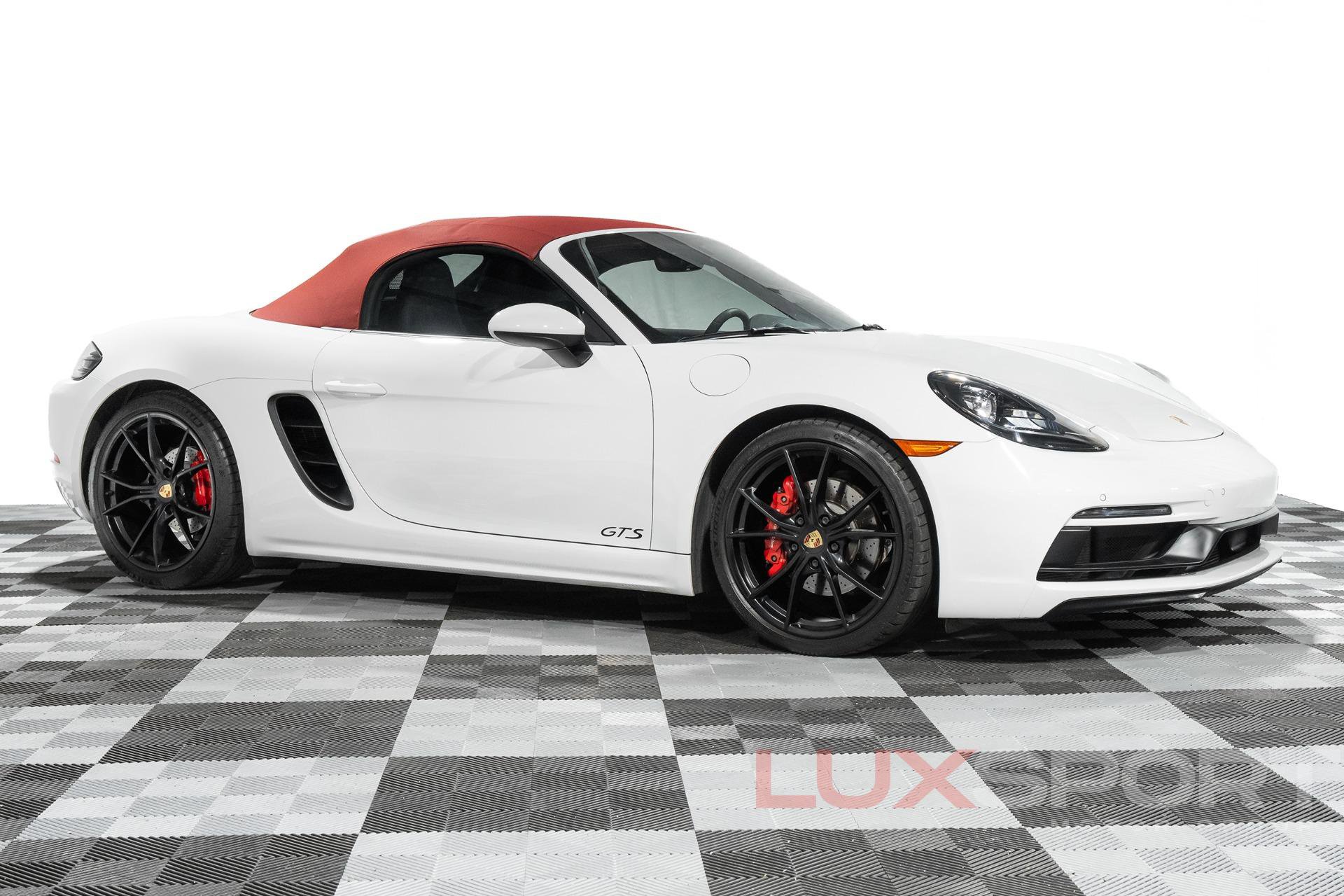 Used 2018 Porsche 718 Boxster GTS RWD image 2