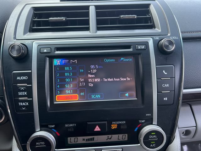Used 2012 Toyota Camry XLE w/ Leather Pkg FWD image 22