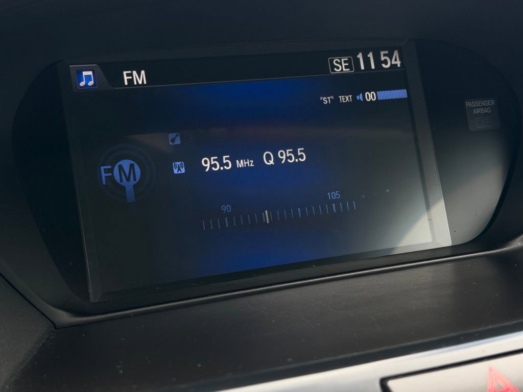 Used 2017 Acura TLX image 19