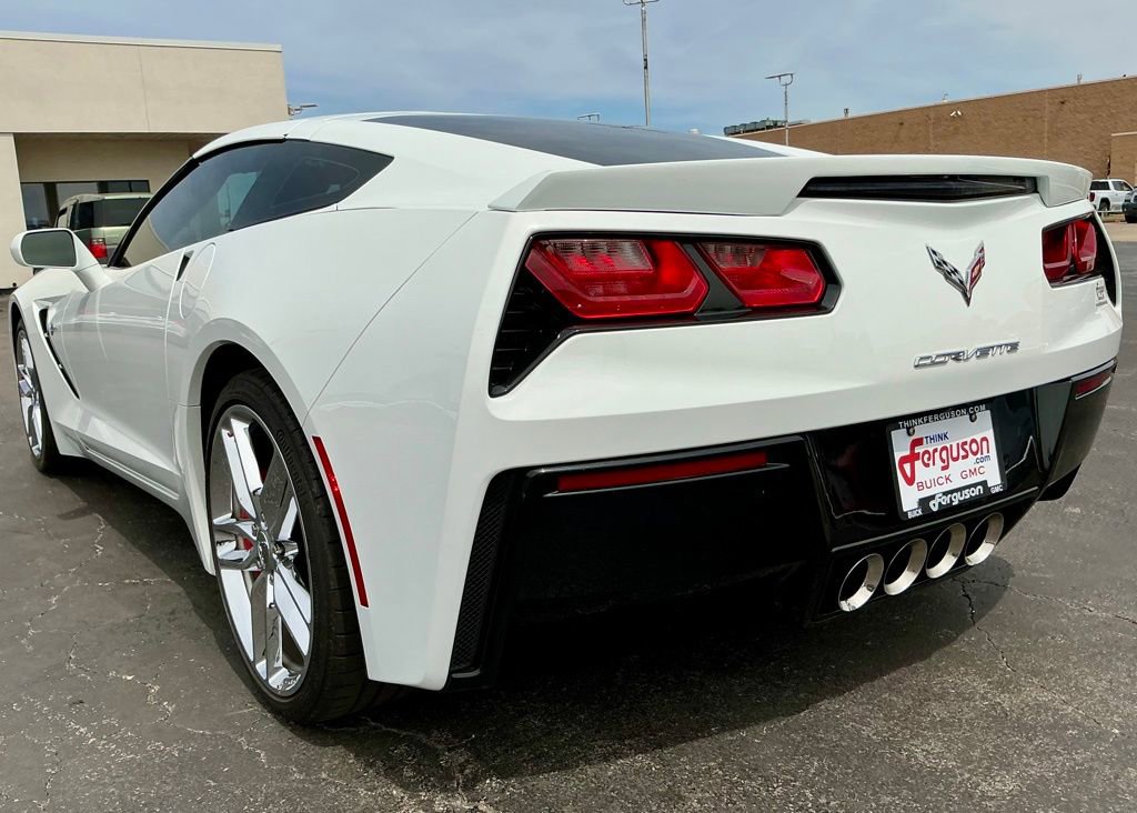 Used 2016 Chevrolet Corvette Stingray Coupe w/ 2LT Preferred Equipment Group image 15