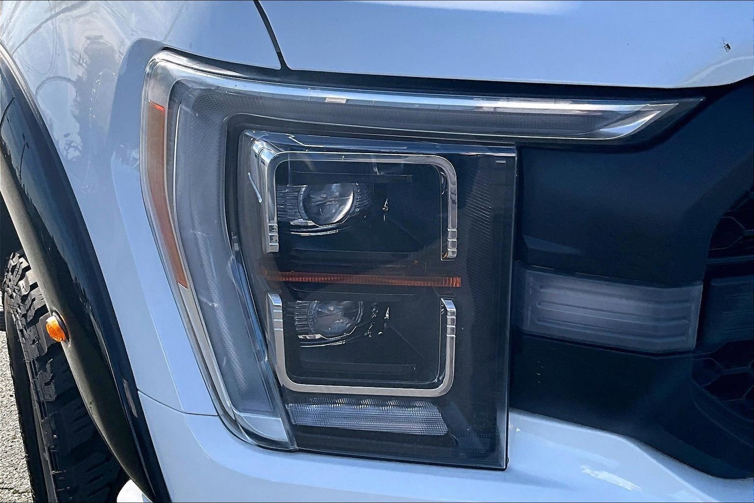 Used 2022 Ford F150 Lariat w/ Equipment Group 502A High image 30