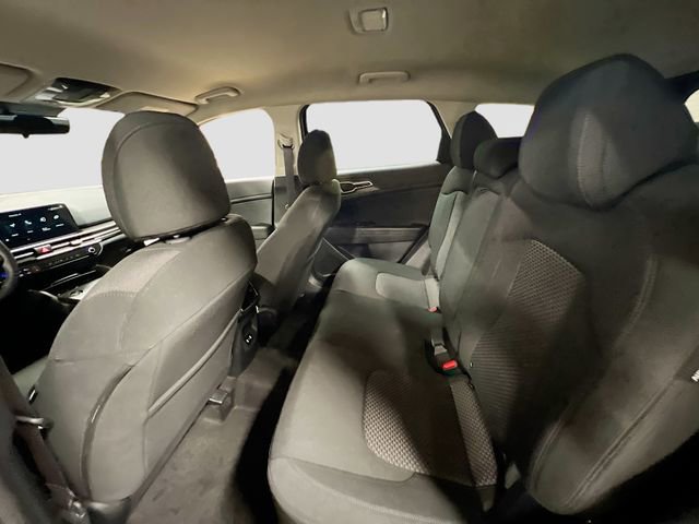 New 2026 Kia Sportage LX image 23
