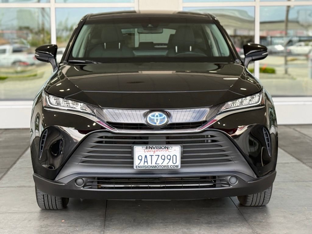 Certified 2021 Toyota Venza LE AWD/4WD image 4