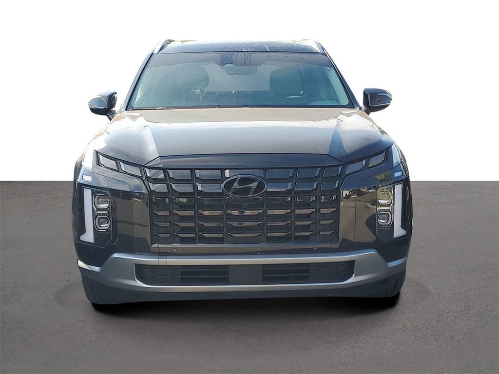 Used 2024 Hyundai Palisade Limited image 2