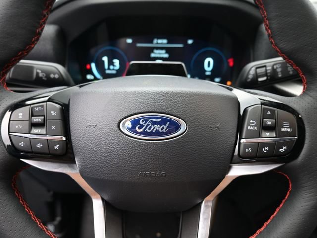 New 2026 Ford Explorer ST-Line w/ ST-Line Street Pack AWD/4WD image 16