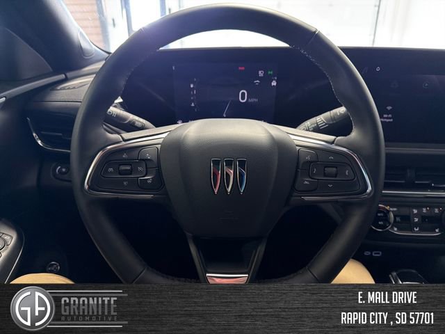 Used 2025 Buick Envista Preferred w/ Convenience I Package image 14