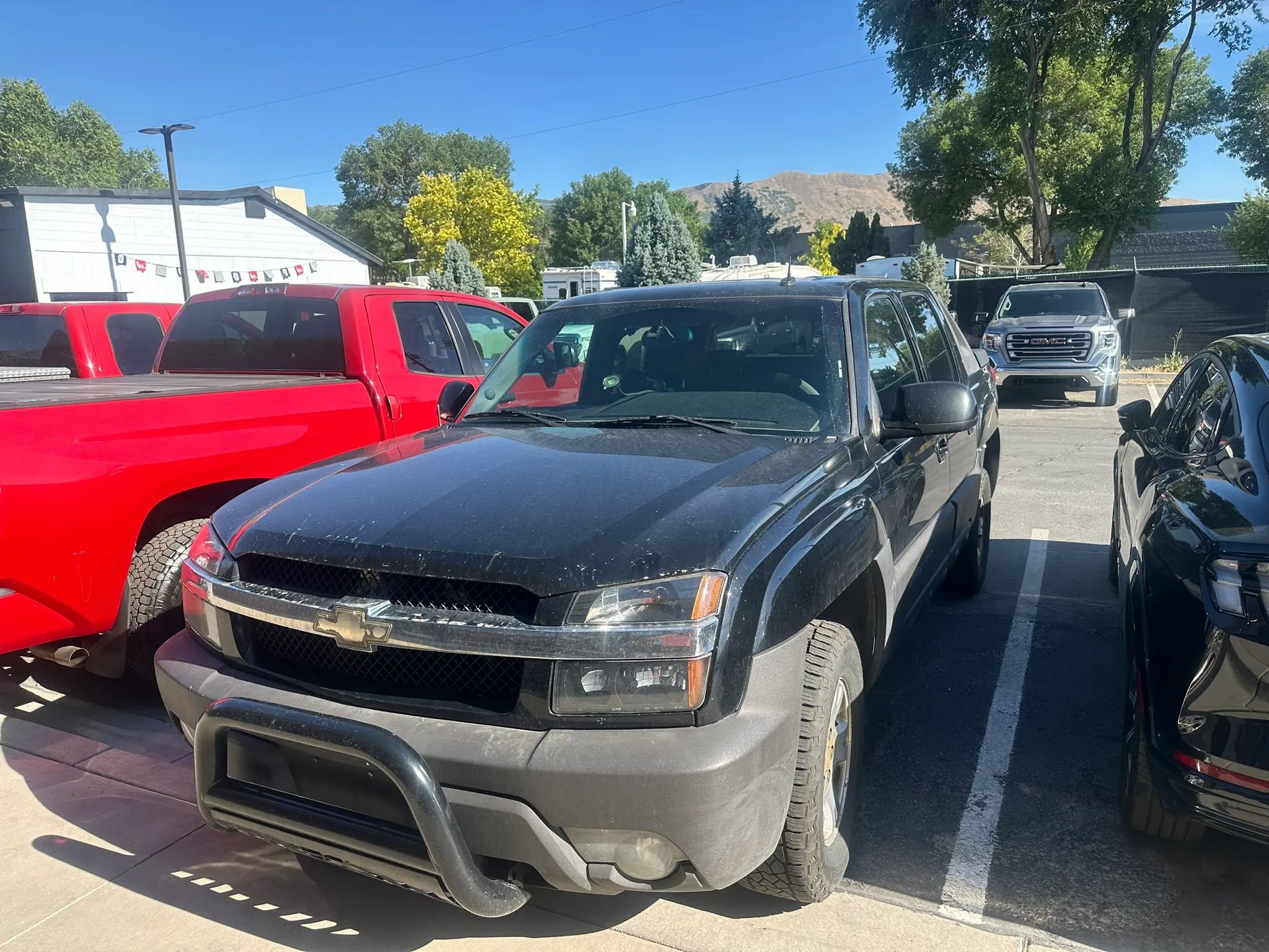 Used 2003 Chevrolet Avalanche 4x4 w/ Suspension Package, Off-Road