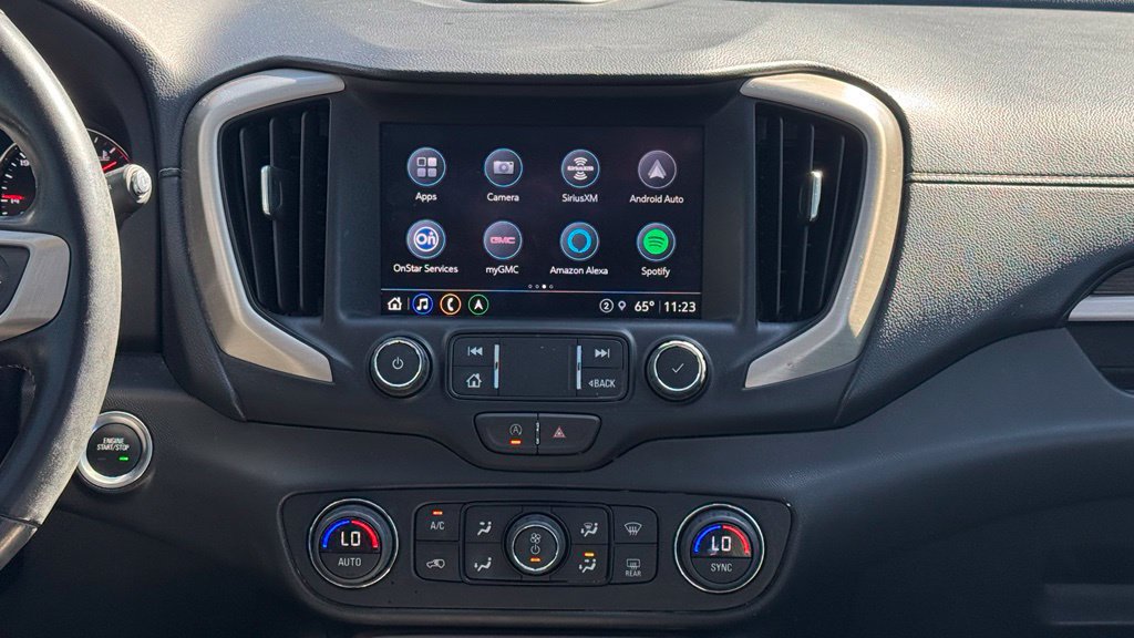 Used 2022 GMC Terrain Denali w/ Denali Premium Package AWD/4WD image 15